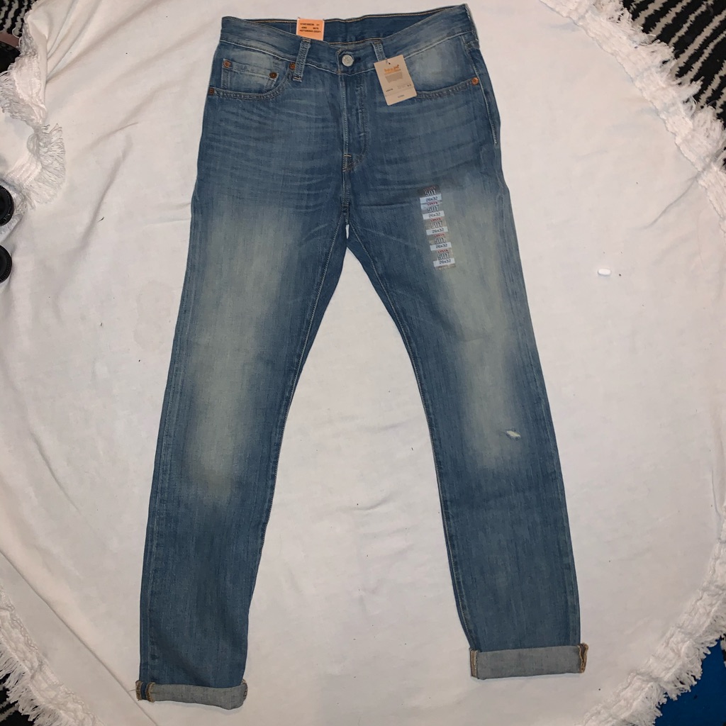Brand New Levis Straight Leg Jeans 501
